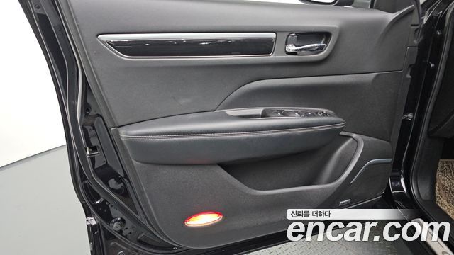Renault Korea QM6 Diesel 2WD RE Signature 2017 — фото 30