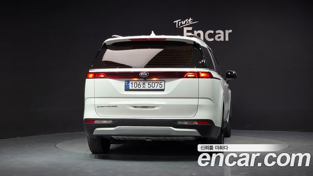 Kia Carnival (IV) Diesel 9-Seater Prestige 2021 — фото 4