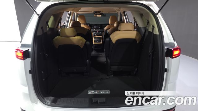 Kia Carnival (IV) Diesel 9-Seater Prestige 2021 — фото 22