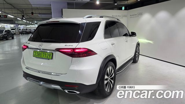 Mercedes-Benz GLE-Class (W167) GLE300d 4MATIC 2024 — фото 4