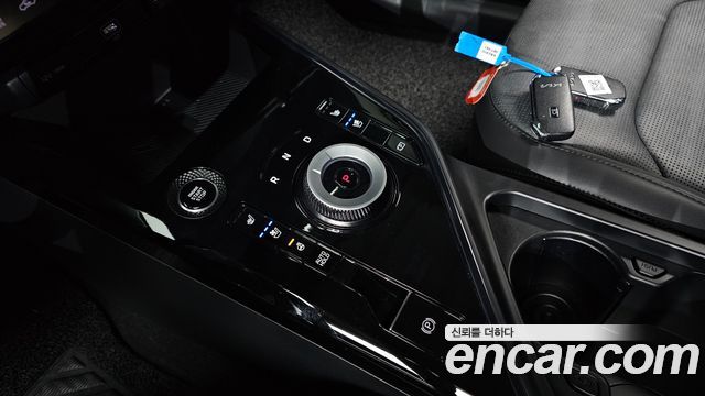 Kia Niro Prestige 2025 — фото 9