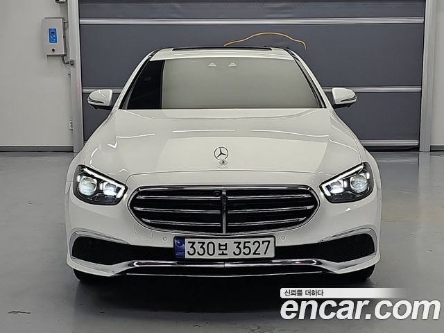 Mercedes-Benz E-Class (W213) E220d 4MATIC Exclusive