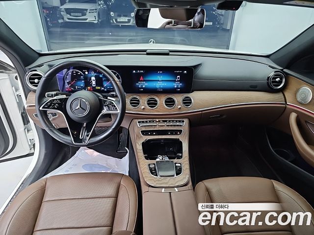 Mercedes-Benz E-Class (W213) E220d 4MATIC Exclusive 2023 — фото 7