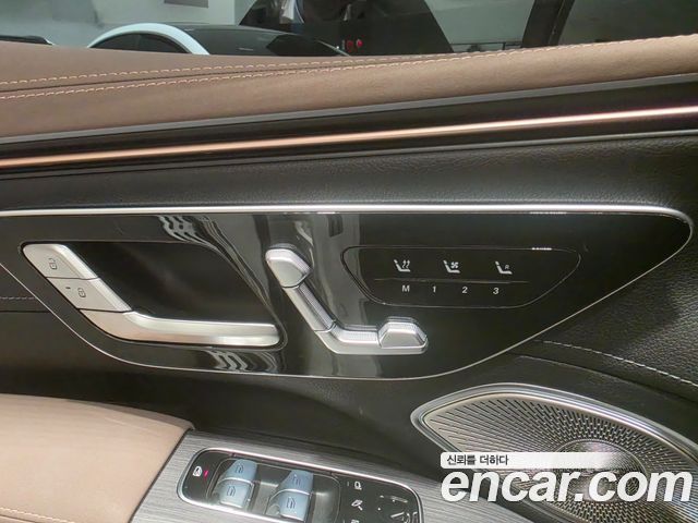 Mercedes-Benz EQS SUV (X296) EQS450 4MATIC 2025 — фото 19