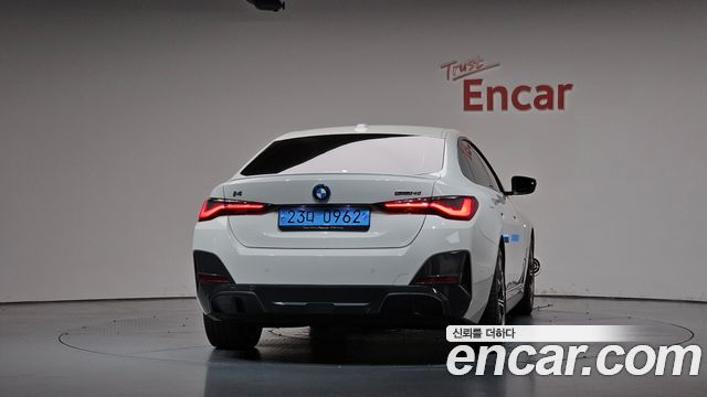 BMW i4 eDrive40 M Sports Pro 2024 — фото 4