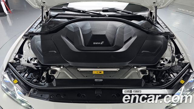 BMW i4 eDrive40 M Sports Pro 2024 — фото 6