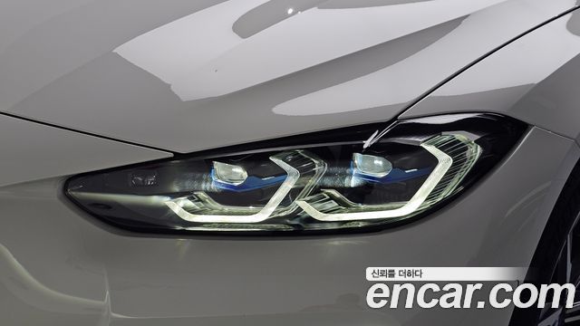 BMW i4 eDrive40 M Sports Pro 2024 — фото 22