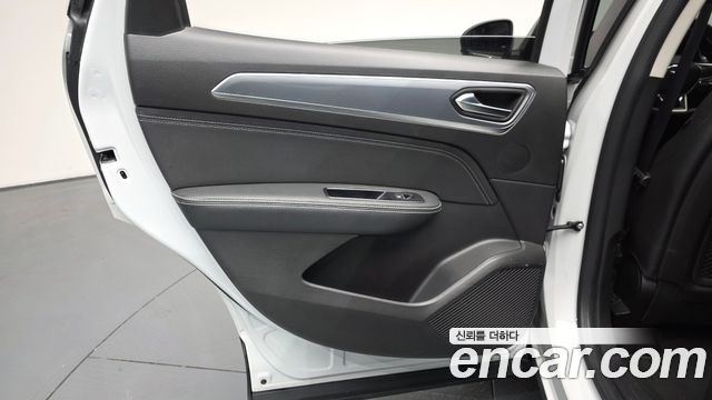 Renault Korea XM3 1.3 TCe RE Signature 2021 — фото 31
