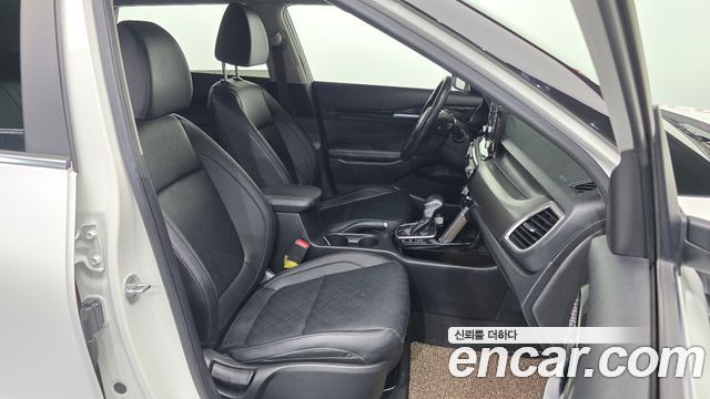 Kia Seltos Diesel 1.6 2WD Prestige 2020 — фото 11