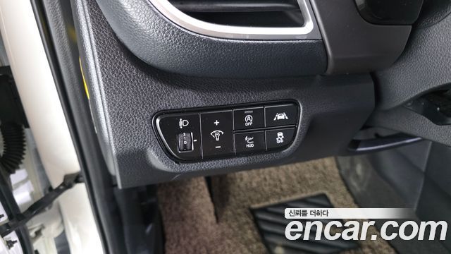 Kia Seltos Diesel 1.6 2WD Prestige 2020 — фото 19