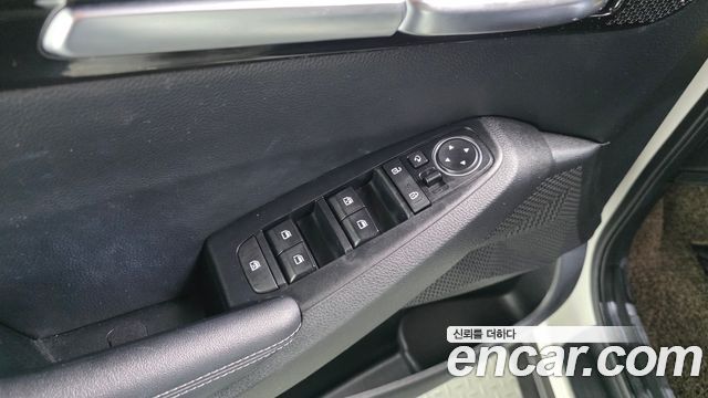 Kia Seltos Diesel 1.6 2WD Prestige 2020 — фото 20