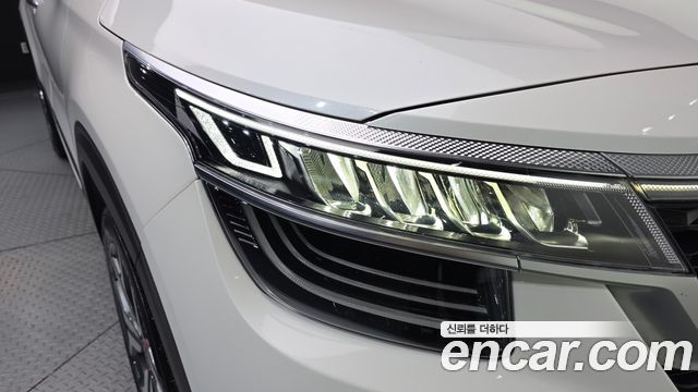 Kia Seltos Diesel 1.6 2WD Prestige 2020 — фото 22