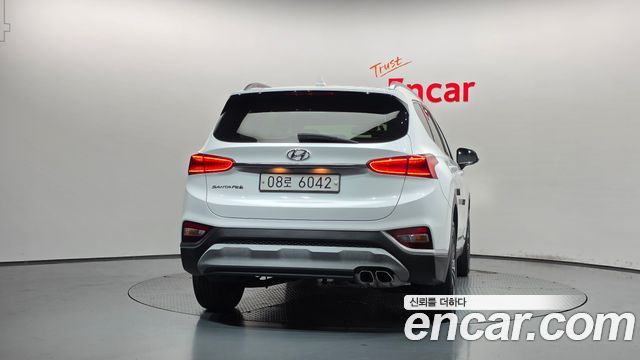 Hyundai Santa Fe (TM) Diesel 2.0 2WD Prestige 2020 — фото 4