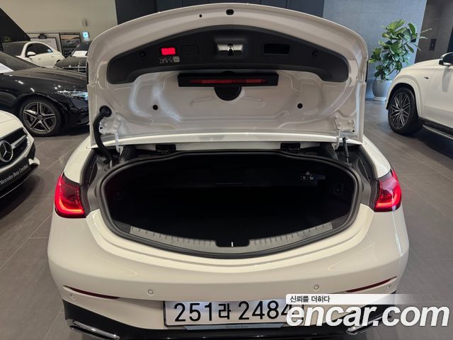 Mercedes-Benz CLE-Class (C236) CLE450 4MATIC Cabriolet 2025 — фото 21