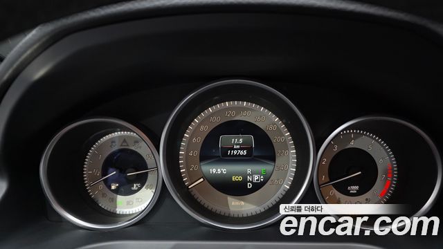 Mercedes-Benz E-Class (W212) E200 Coupe 2014 — фото 8