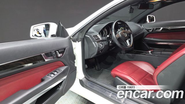 Mercedes-Benz E-Class (W212) E200 Coupe 2014 — фото 15
