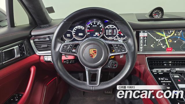 Porsche Panamera (971) 4.0 Turbo 2017 — фото 13