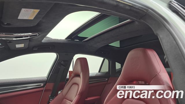Porsche Panamera (971) 4.0 Turbo 2017 — фото 16