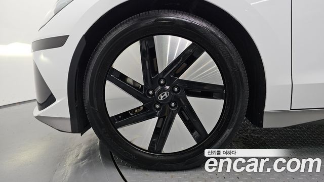Hyundai Ioniq 6 Long Range AWD Exclusive 2023 — фото 5