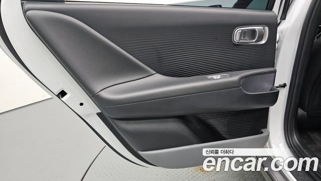 Hyundai Ioniq 6 Long Range AWD Exclusive 2023 — фото 31