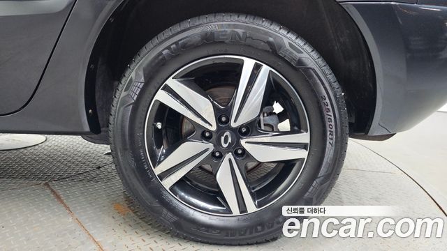 Renault Korea QM5 Neo Gasoline 2WD LE 2015 — фото 21