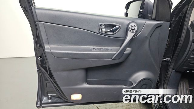 Renault Korea QM5 Neo Gasoline 2WD LE 2015 — фото 24