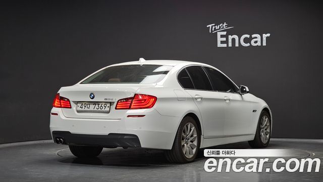 BMW 5 Series (F10) 528i 2012 — фото 2