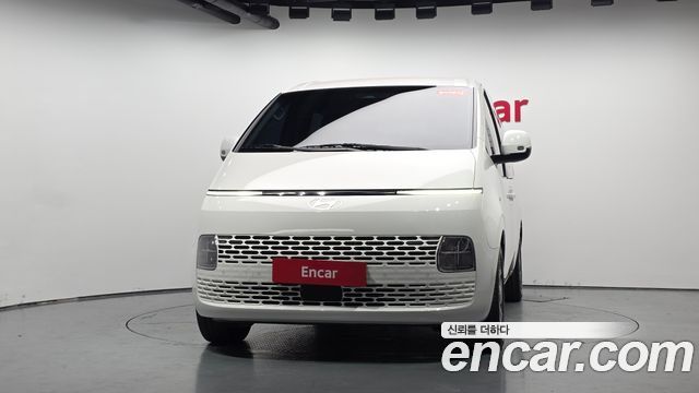 Hyundai Staria Tourer 11-Seater Modern 2025 — фото 3