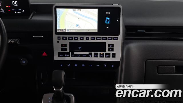 Hyundai Staria Tourer 11-Seater Modern 2025 — фото 17