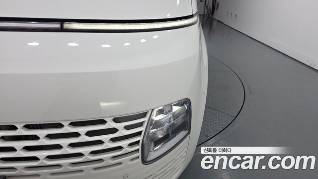 Hyundai Staria Tourer 11-Seater Modern 2025 — фото 28