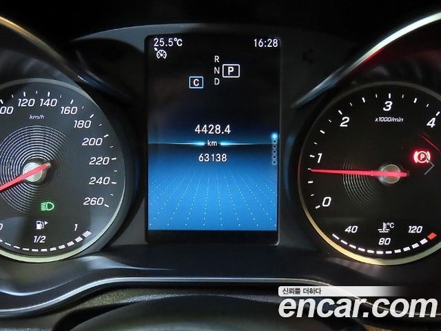 Mercedes-Benz C-Class (W205) C220 d Avantgarde 2019 — фото 9