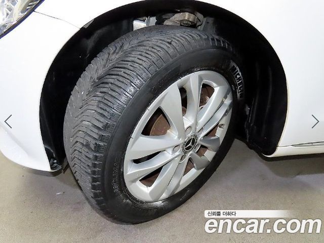 Mercedes-Benz C-Class (W205) C220 d Avantgarde 2019 — фото 24