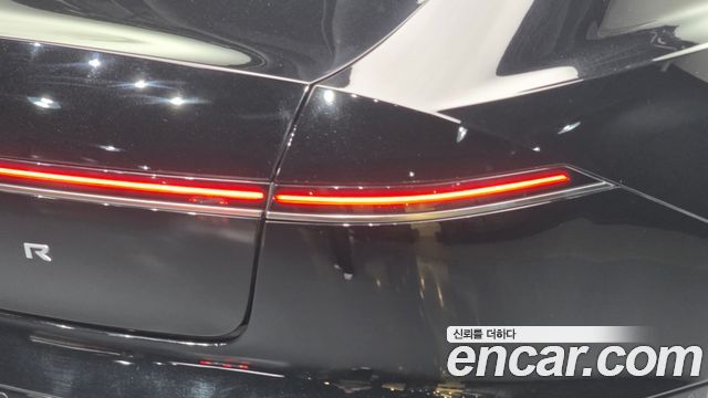 Hyundai Grandeur (GN7) 3.5 LPG 2WD Exclusive 2023 — фото 23