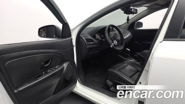 Renault Korea SM3 Neo SE 2018 — фото 10