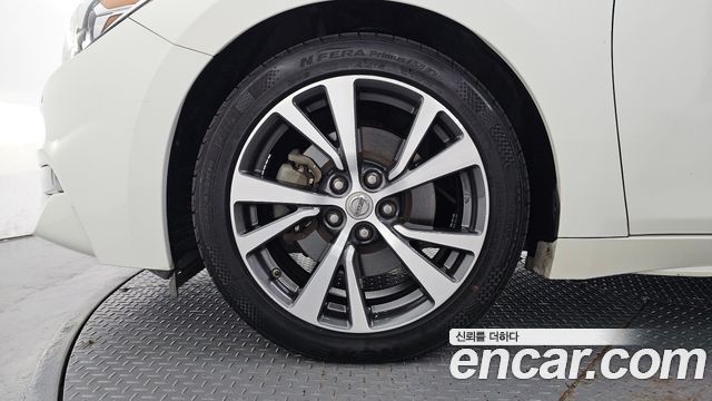 Nissan Maxima (A36) 3.5 Platinum 2017 — фото 5