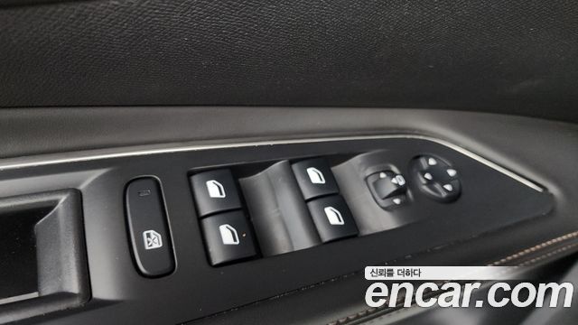 Peugeot 5008 (II) 1.5 BlueHDi GT Line 2019 — фото 12