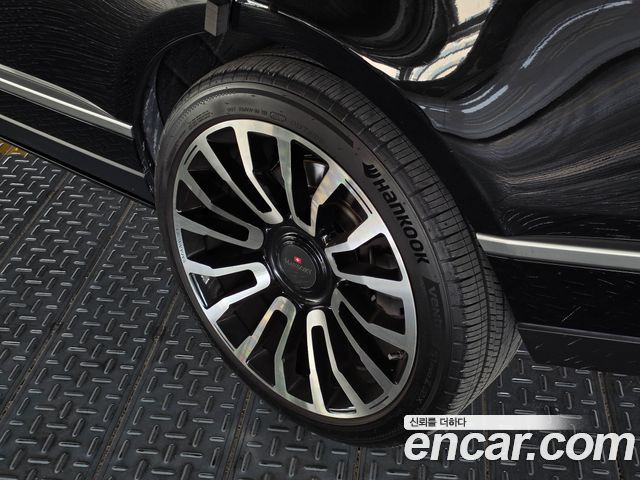 Land Rover Range Rover (IV) 5.0 SC Vogue SE 2014 — фото 3