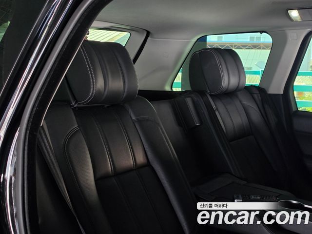 Land Rover Range Rover (IV) 5.0 SC Vogue SE 2014 — фото 14