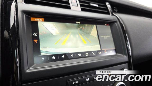 Land Rover Discovery 5 2.0 SD4 SE 2018 — фото 15