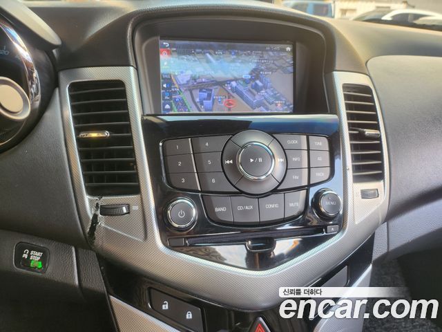 Chevrolet Cruze 2.0 LTZ+ 2012 — фото 17