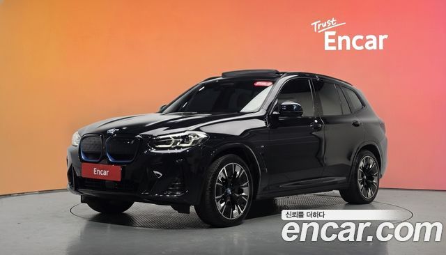 BMW iX3 M Sports
