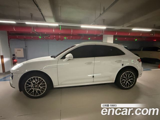 Porsche Macan 3.6 Turbo 95B 2017 — фото 3