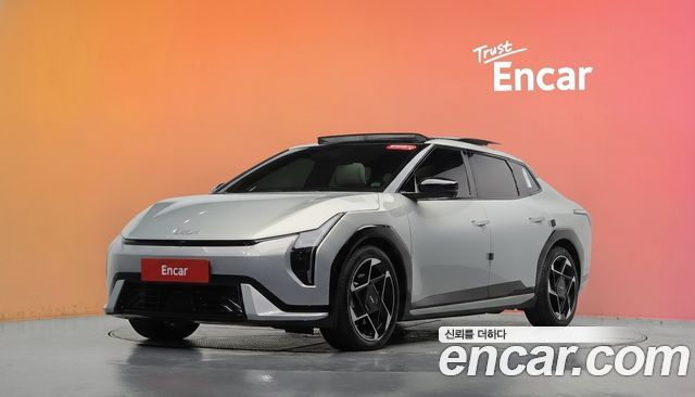 Kia EV4 Long Range 2WD GT LIne 2026 — фото 1