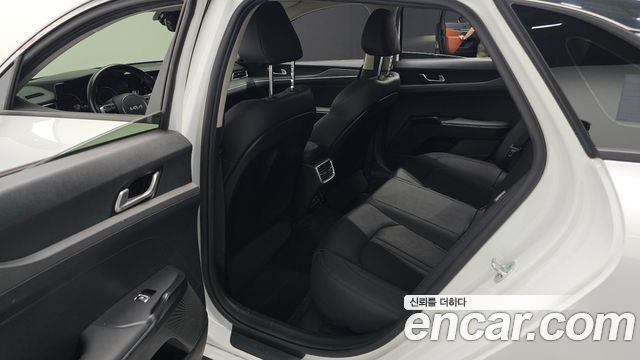 Kia K5 (III) 2.0 LPI(Renter car) Trandy 2022 — фото 12
