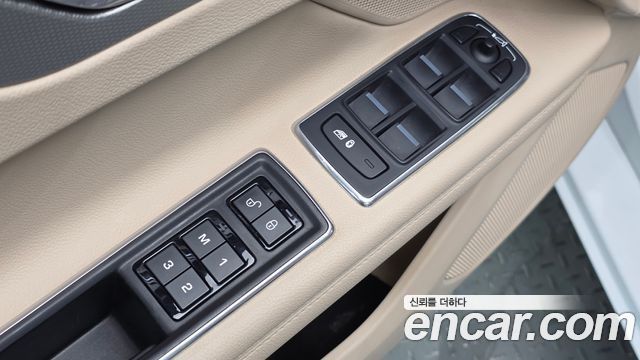 Jaguar XF (X260) 20d Prestige AWD 2018 — фото 18