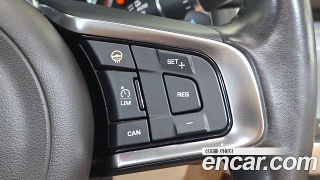 Jaguar XF (X260) 20d Prestige AWD 2018 — фото 22