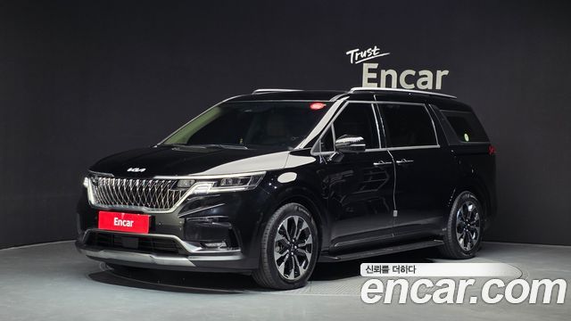 Kia Carnival (IV) Gasoline 7-Seater Signature 2023 — фото 1