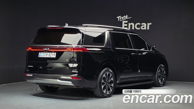 Kia Carnival (IV) Gasoline 7-Seater Signature 2023 — фото 2
