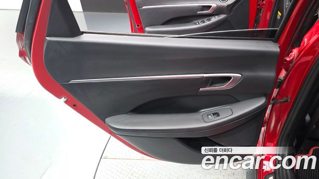 Hyundai Sonata (DN8) 2.0 Premium 2020 — фото 25
