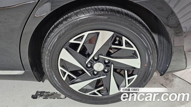 Hyundai Grandeur Hybrid (IG) Le Blanc 2023 — фото 21